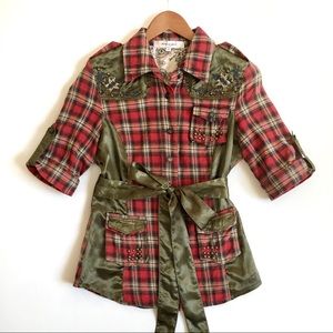 Dance in Paris Fitted Plaid Flannel with Size S